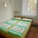 Johanna Balatoni Haz 鲍洛通费尼韦什
